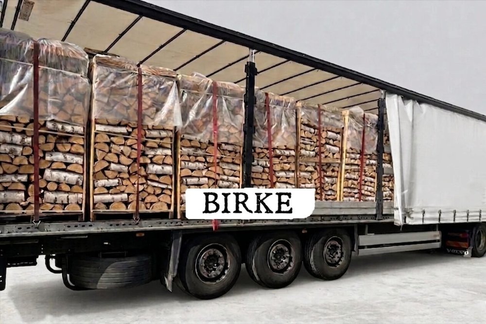 LKW-Ladung Brennholz – Birke – 30/33 cm – kammergetrocknet – 1 RM Paletten