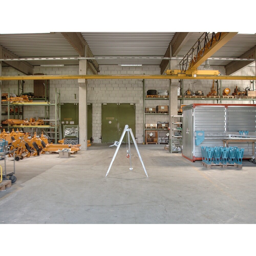 Alu-Dreibock DW-200 mit Seilwinde, Stützenlänge min./max. 1.180/1.880 mm, Gesamthub 5.000 mm, TK 200 kg