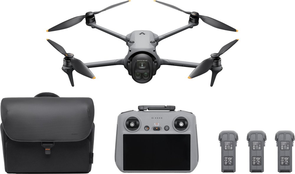 DJI Mavic 4 Pro Fly More Combo